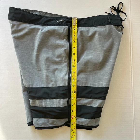 HURLEY - MENS PHANTOM BLOCK PARTY 2.0 BOARDSHORTS Men size 36 - Picture 8 of 9